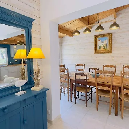 Villa Charmante Renovee Sous Les Pins Proche Plage
