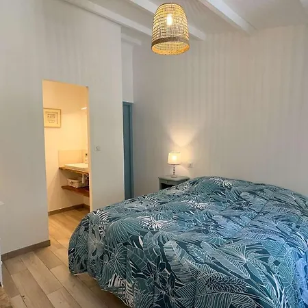 Charmante Renovee Sous Les Pins Proche Plage La Couarde-sur-Mer