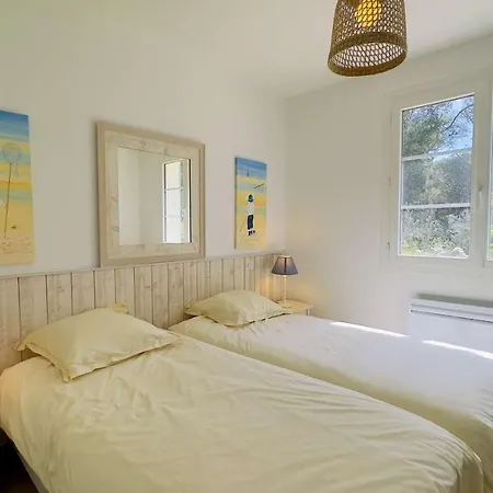Charmante Renovee Sous Les Pins Proche Plage Вилла *